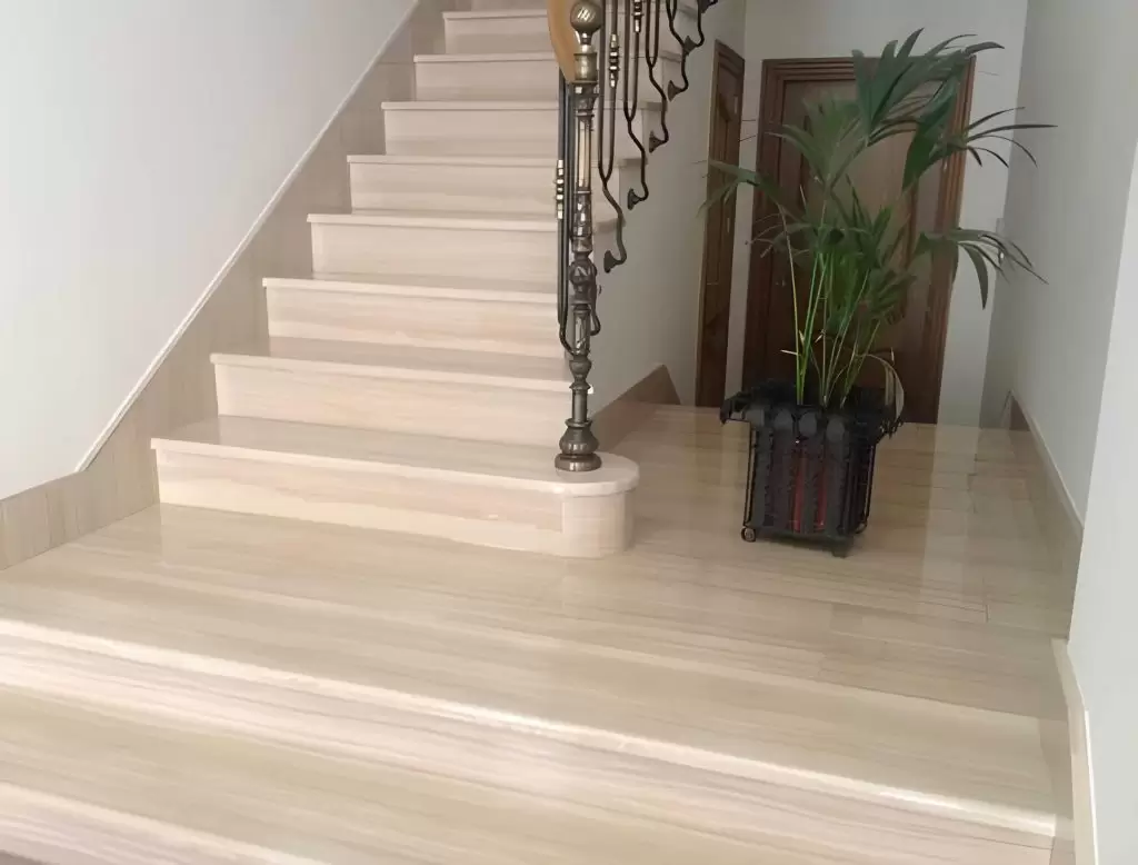 Escaleras en Mármol y Granito